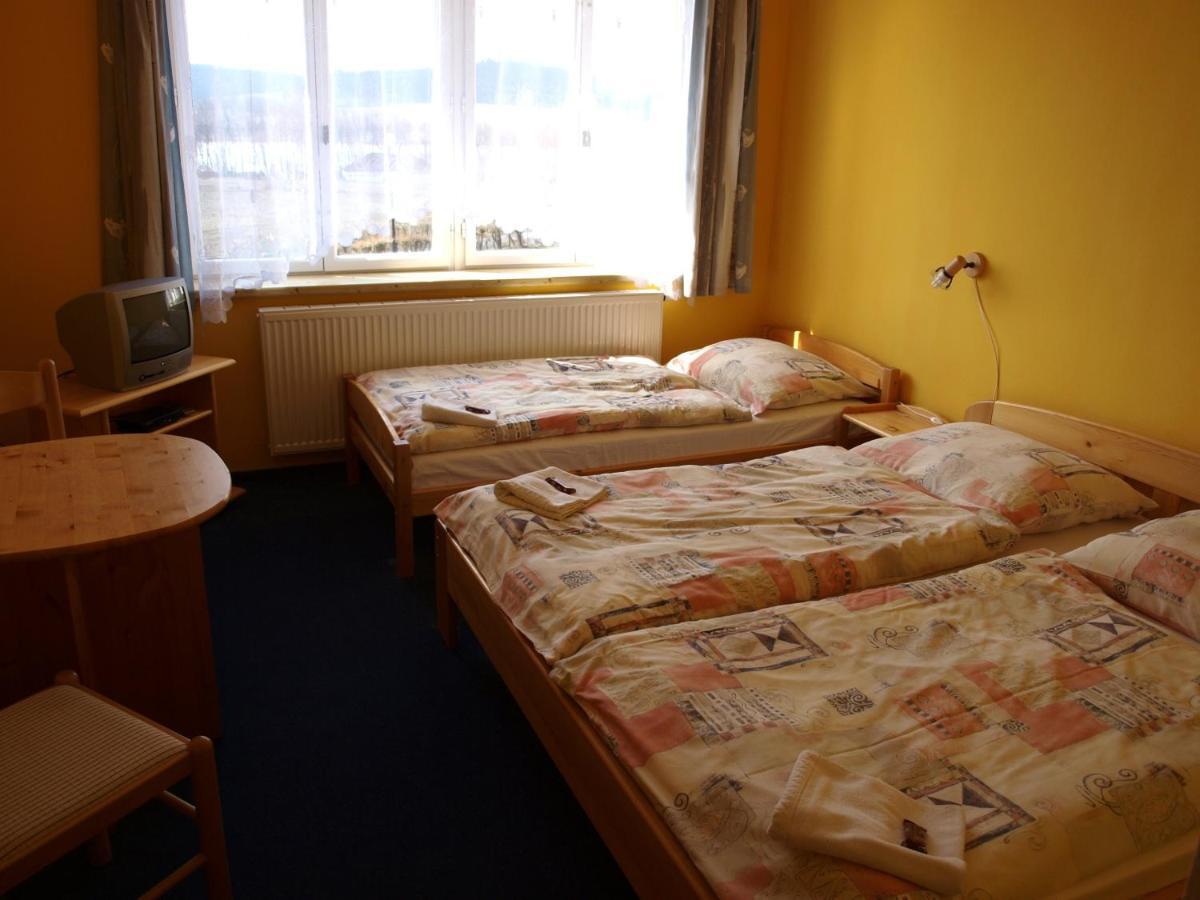 Penzion U Kukacku Horní Planá Rum bild